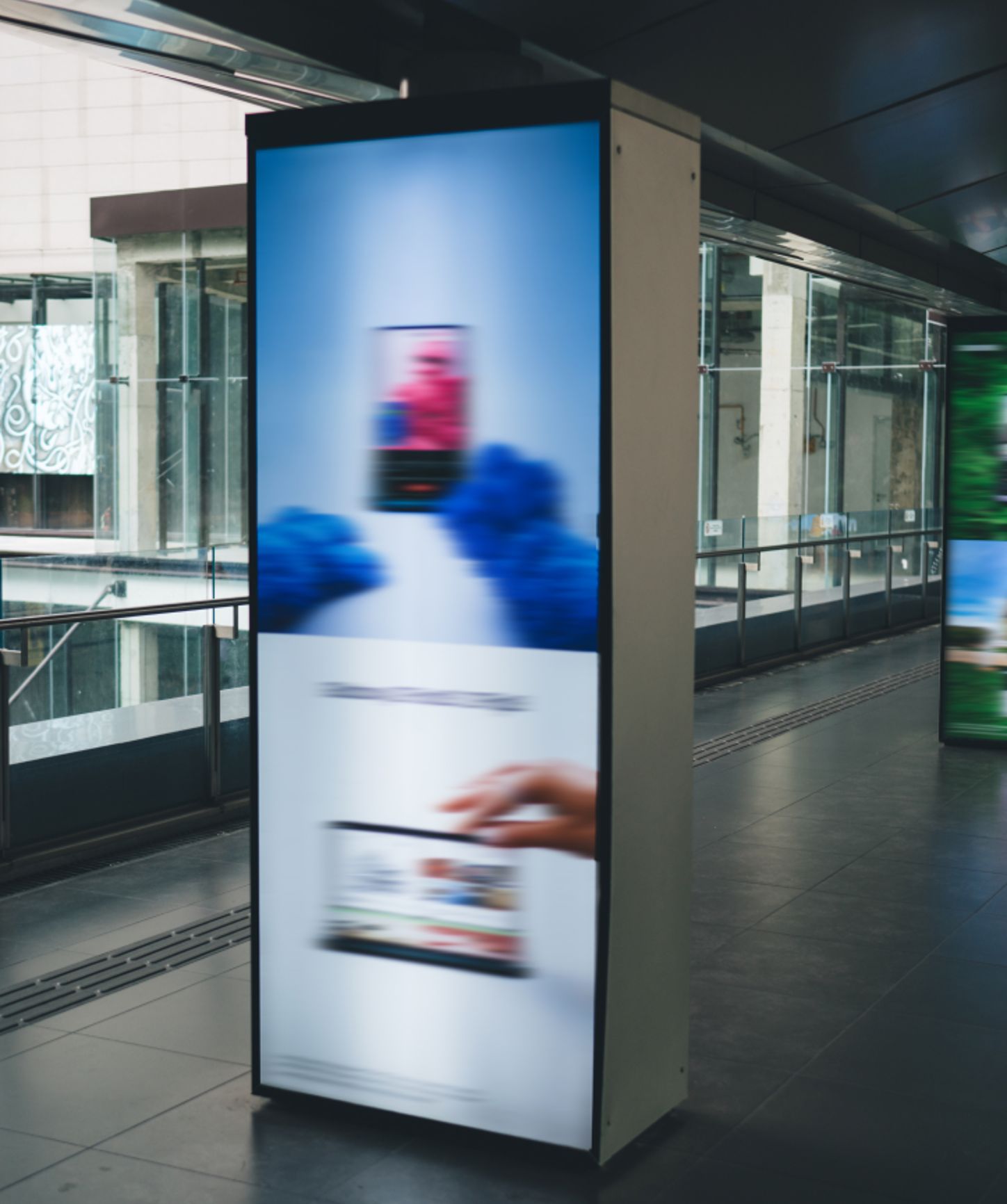 Digital out of home advertisement