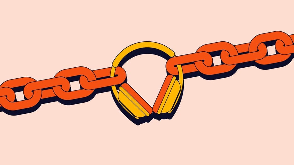 Headphones Chain No Logo v2