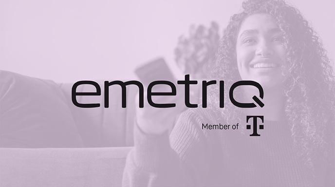 Purple campaign image with the Emetriq member of tmobile logo placed in the center